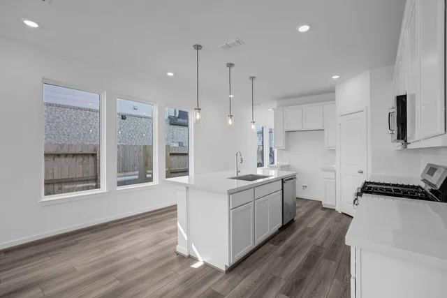 $404,150 | 22122 Strathfield Circle, Cypress, TX 77433