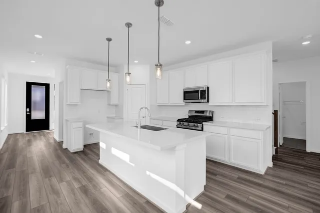 $404,150 | 22122 Strathfield Circle, Cypress, TX 77433