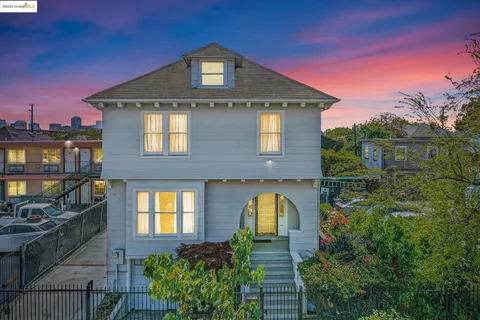 $820,000 | 835 West MacArthur Boulevard, Oakland, CA 94608
