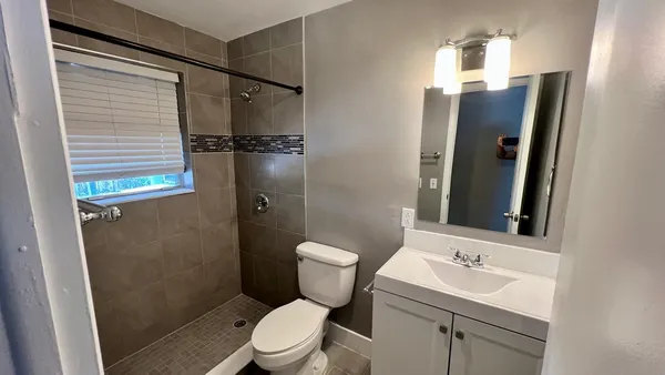 $3,200 | 1120 Northeast 23rd Place, Pompano Beach, FL 33064