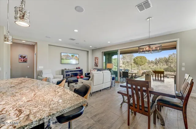 $635,000 | 18076 East Vista Desierto, Rio Verde, AZ 85263