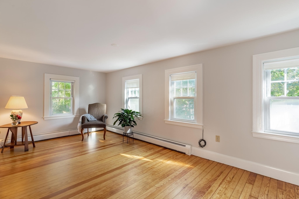 2 Currier Road Manchester, MA 01944 - Photo 20 of 29 Gallery Image 20