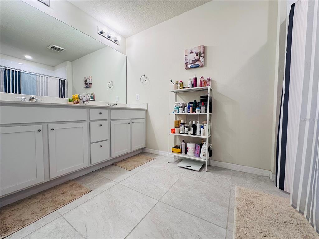 4617 Sparkling Shell Avenue Kissimmee, FL 34746 - Photo 16 of 22