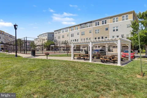 $570,000 | 24498 Amherst Forest Terrace, Aldie, VA 20105