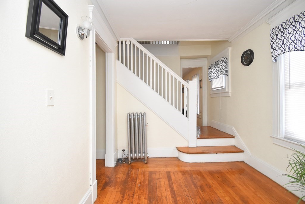 18 Norfolk Street Springfield, MA 01109 - Photo 3 of 26 Gallery Image 3