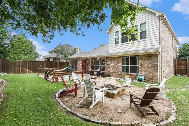 $653,000 | 521 Austin Oaks Drive, Grapevine, TX 76051