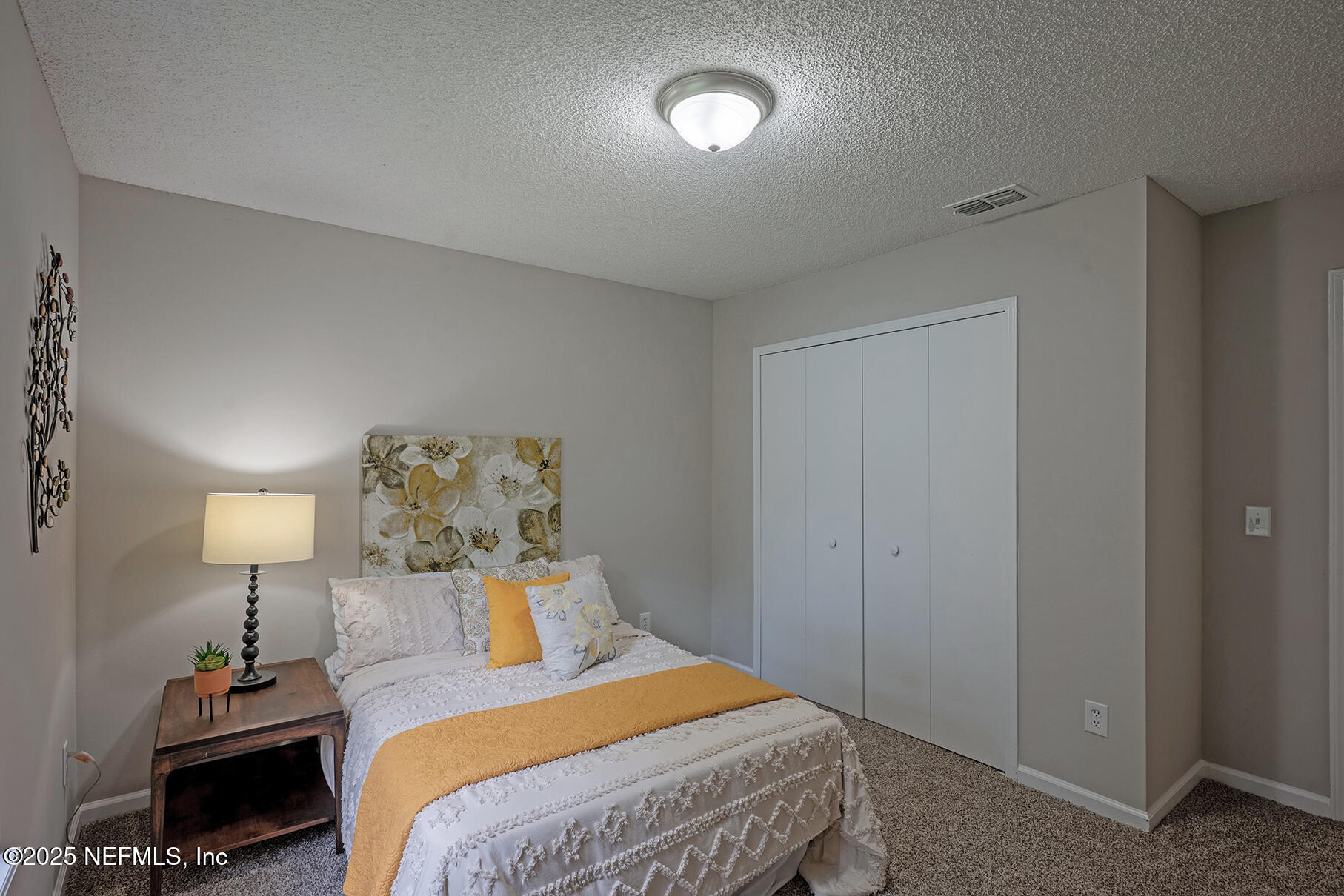 918 Aries Road West Jacksonville, FL 32216 - Photo 25 of 39 Bedroom 2