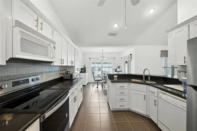 $280,000 | 10876 Southwest 53rd Circle, Ocala, FL 34476