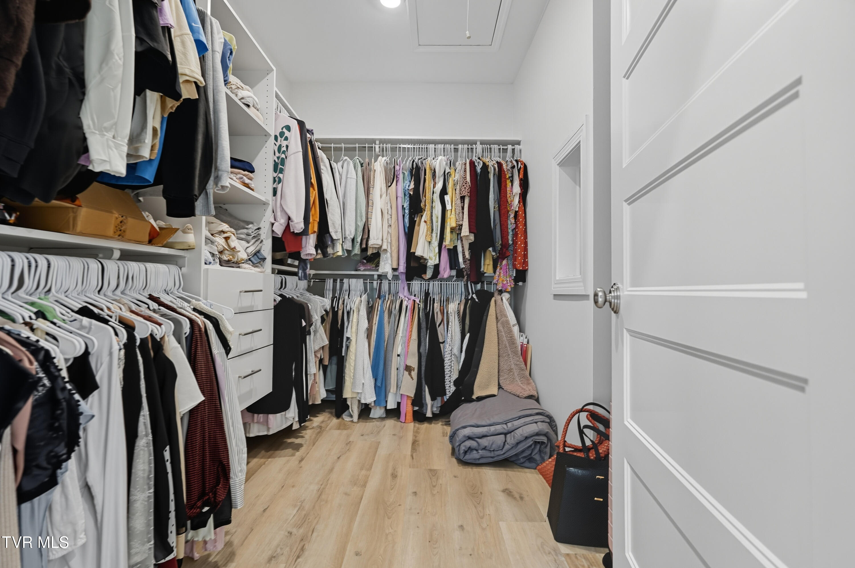 359 Carroll Creek Road Johnson City, TN 37601 - Photo 27 of 60 33_dsc03047