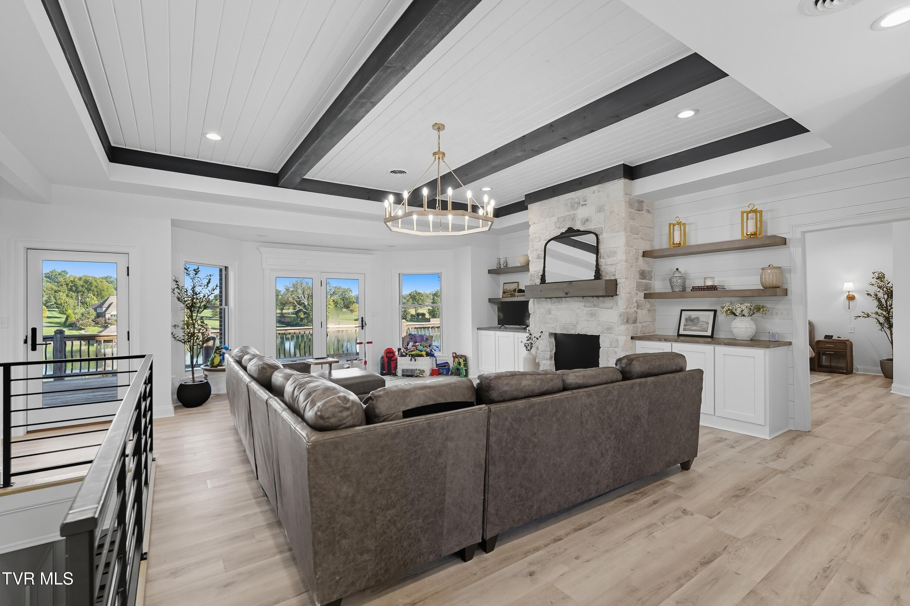 359 Carroll Creek Road Johnson City, TN 37601 - Photo 5 of 60 9_dsc02958