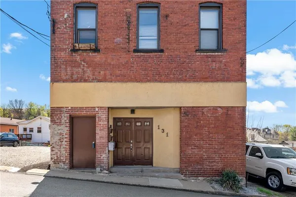 $650,000 | 131 Beam Way, Pittsburgh, PA 15211