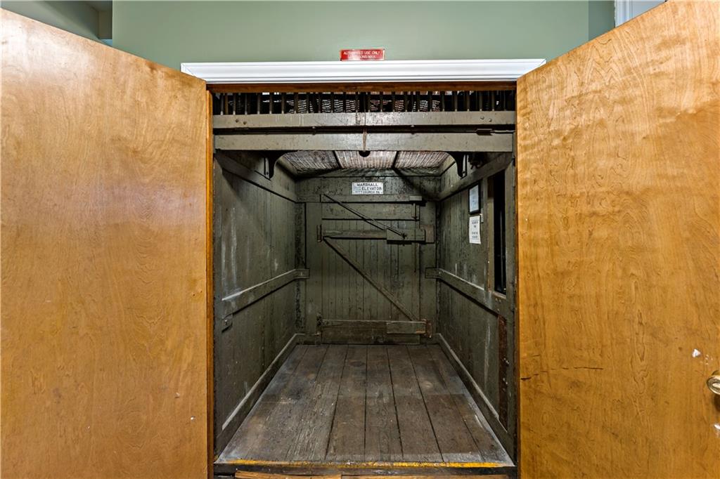 131 Beam Way Pittsburgh, PA 15211 - Photo 36 of 50