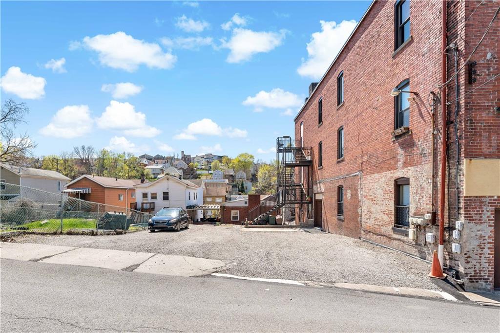 131 Beam Way Pittsburgh, PA 15211 - Photo 43 of 50