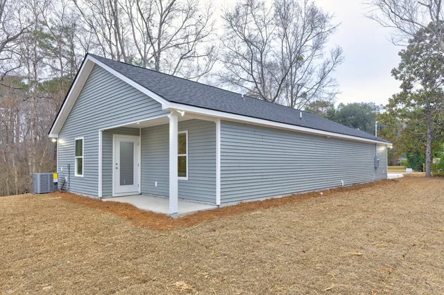$350,000 | 131 County Rd S-18-409, Summerville, SC 29483