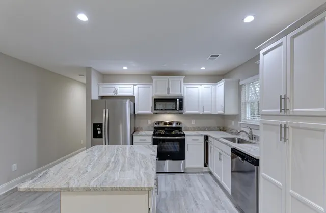 $350,000 | 131 County Rd S-18-409, Summerville, SC 29483