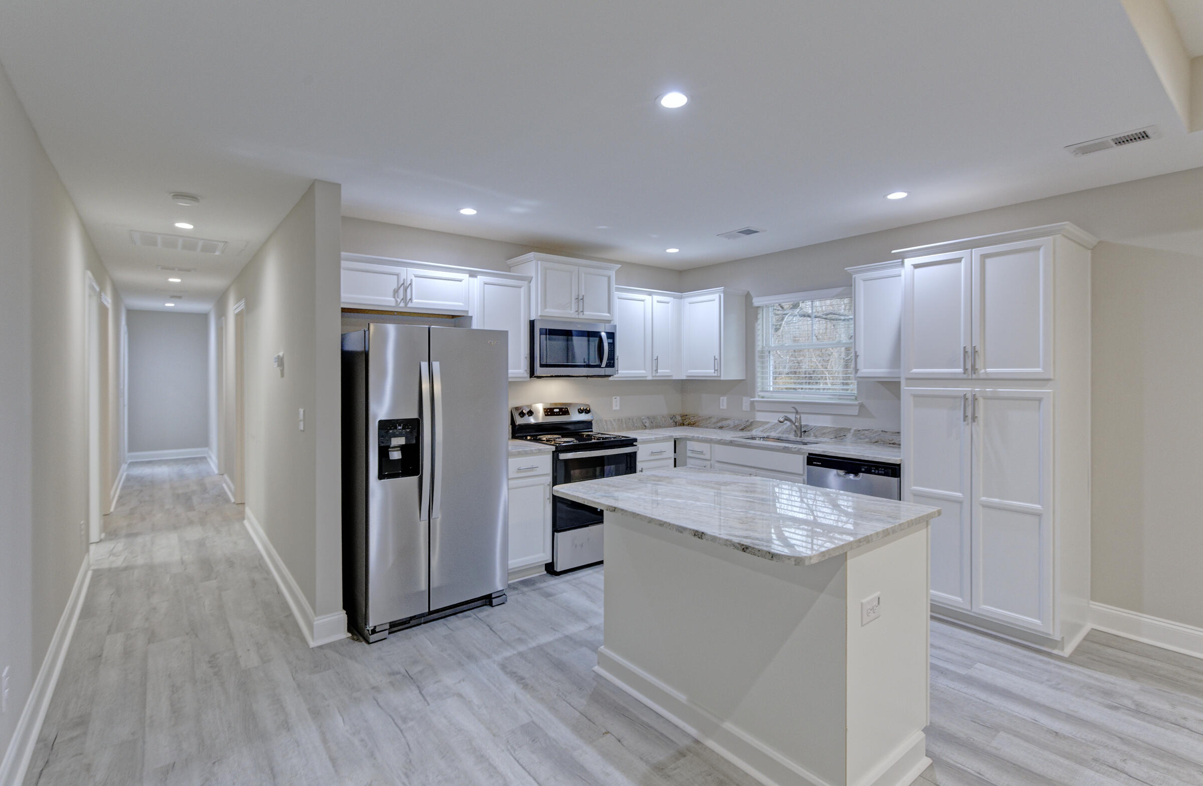 131 County Rd S-18-409 Summerville, SC 29483 - Photo 23 of 43 _MG_3747_DxO_8_DxO_9_DxO_Nik_DxO