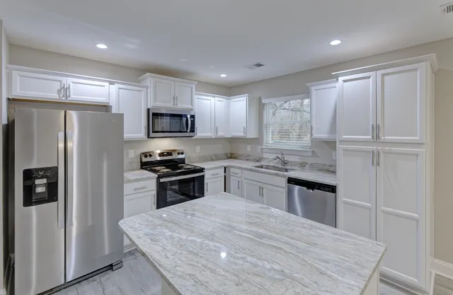 $350,000 | 131 County Rd S-18-409, Summerville, SC 29483