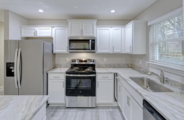 $350,000 | 131 County Rd S-18-409, Summerville, SC 29483