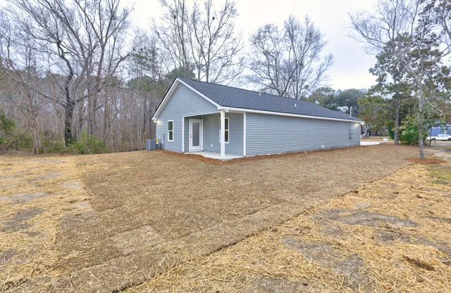 $350,000 | 131 County Rd S-18-409, Summerville, SC 29483