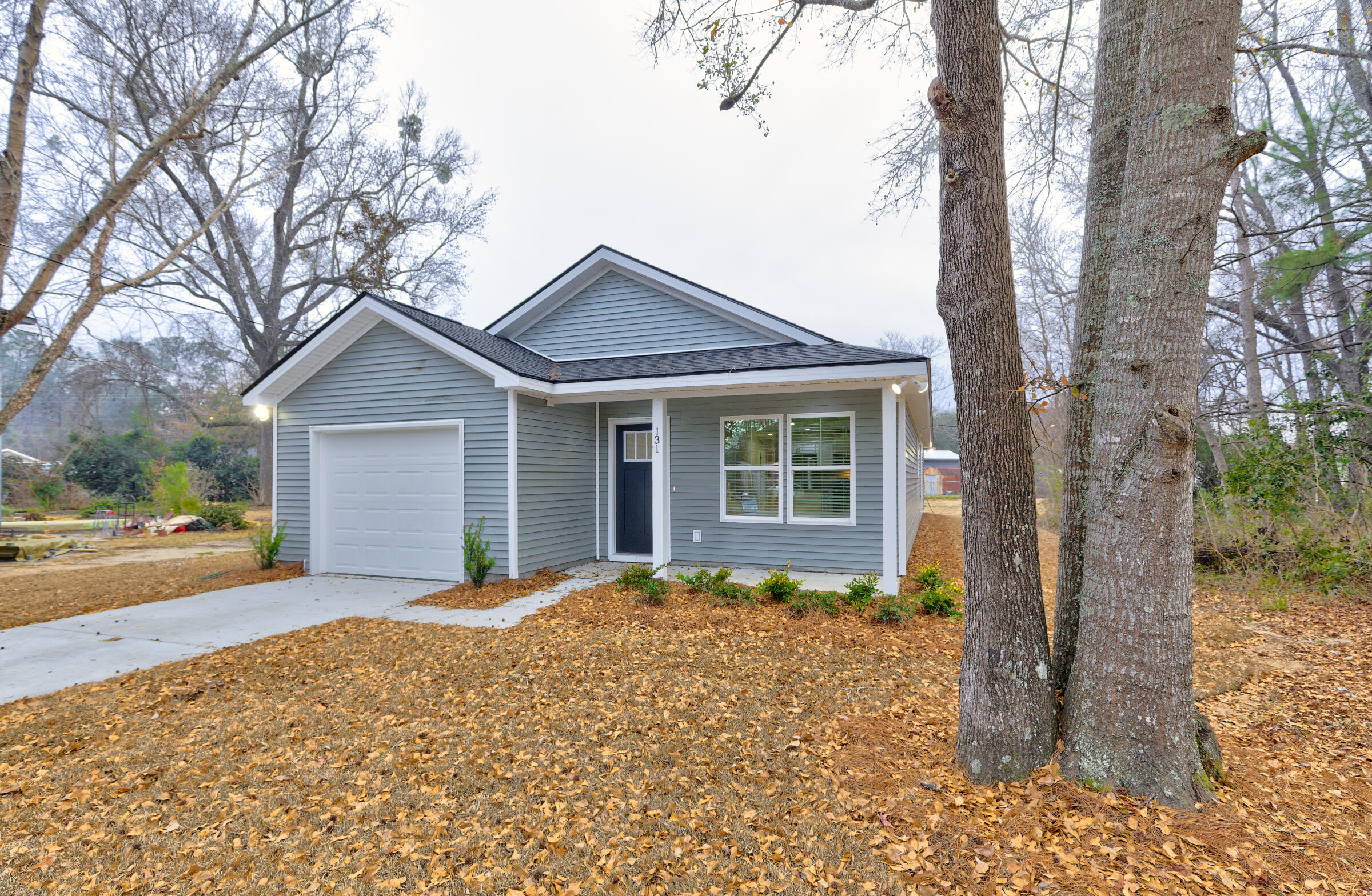 131 County Rd S-18-409 Summerville, SC 29483 - Photo 8 of 43 _MG_3828_DxO_29_DxO_30_DxO_Nik_DxO