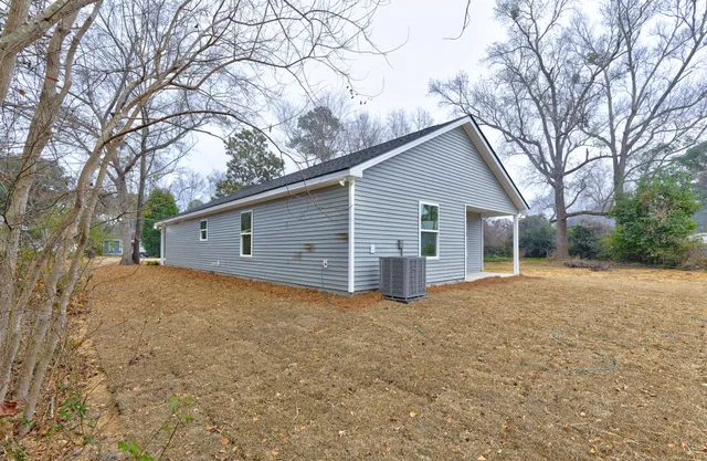 $350,000 | 131 County Rd S-18-409, Summerville, SC 29483