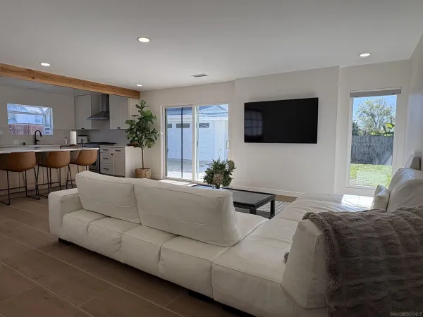 $6,395 | 2949 Naugatuck Avenue, San Diego, CA 92117