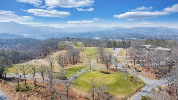 $599,000 | 5127 Hunting Hills Drive, Roanoke, VA 24018