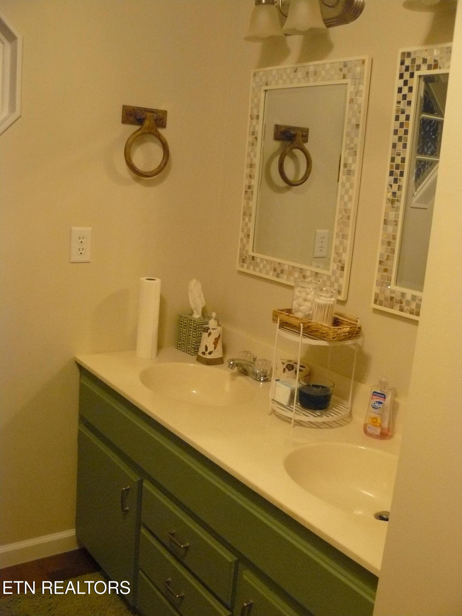 311 Greever Hollow Road Tazewell, TN 37879 - Photo 20 of 34 P1430581