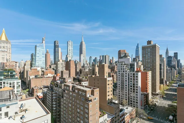 $625,000 | 200 East 27th Street, Unit 11L | Kips Bay