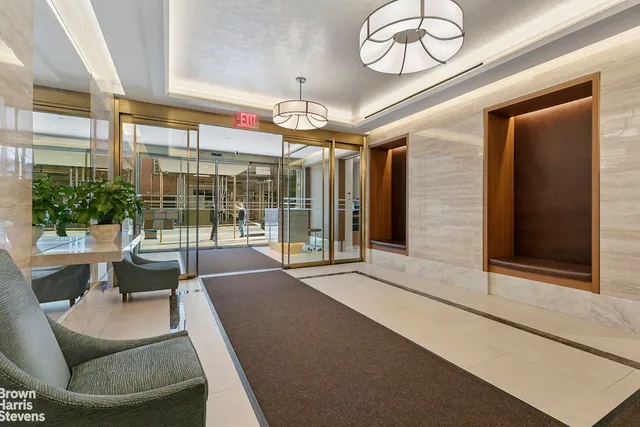 $625,000 | 200 East 27th Street, Unit 11L | Kips Bay