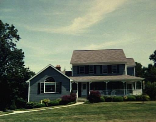 4 Country Club Road Seymour, CT 06483 - Photo 1 of 1 a front view of a house with a yard
