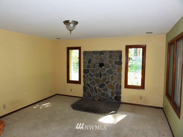 14005 Sidney Road Southwest Port Orchard, WA 98367 - Photo 3 of 4 Gallery Image 3