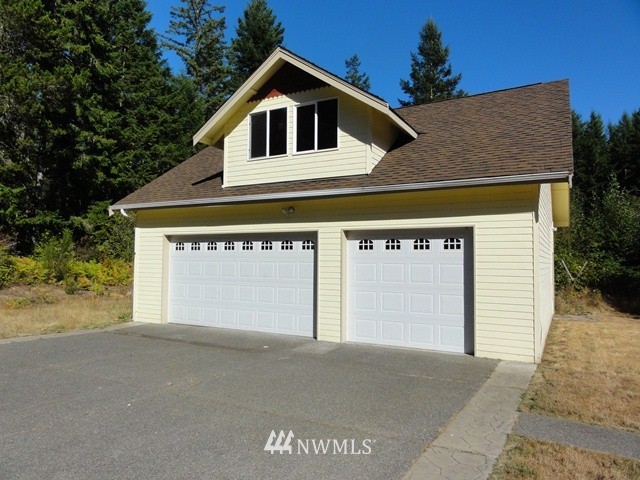 14005 Sidney Road Southwest Port Orchard, WA 98367 - Photo 4 of 4 Gallery Image 4