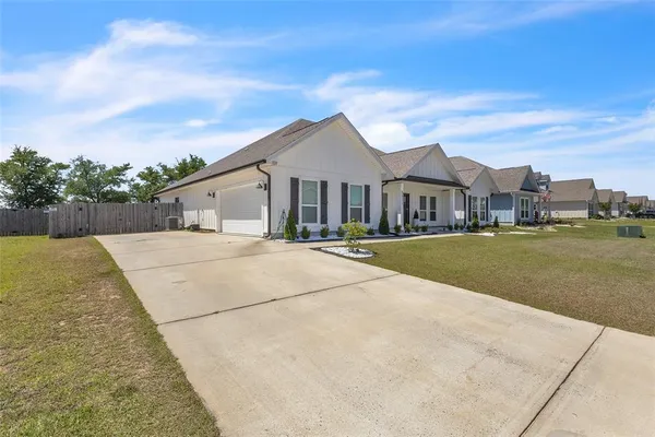 $3,250 | 5531 Blake Lane, Milton, FL 32571