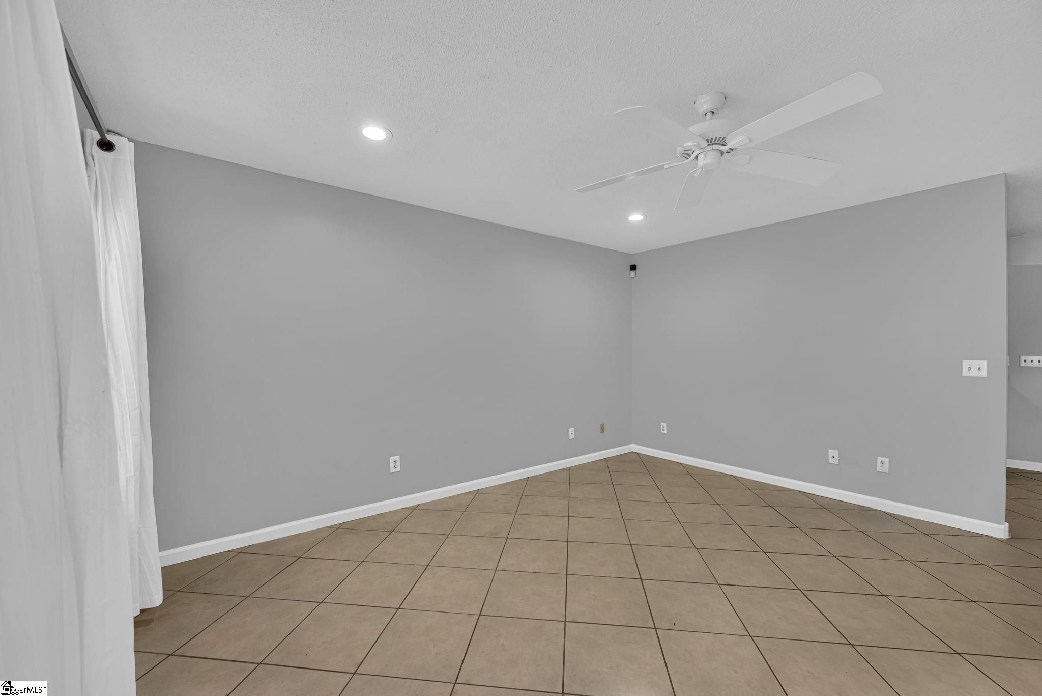154 Ashton Lane Anderson, SC 29621 - Photo 5 of 32 Gallery Image 5