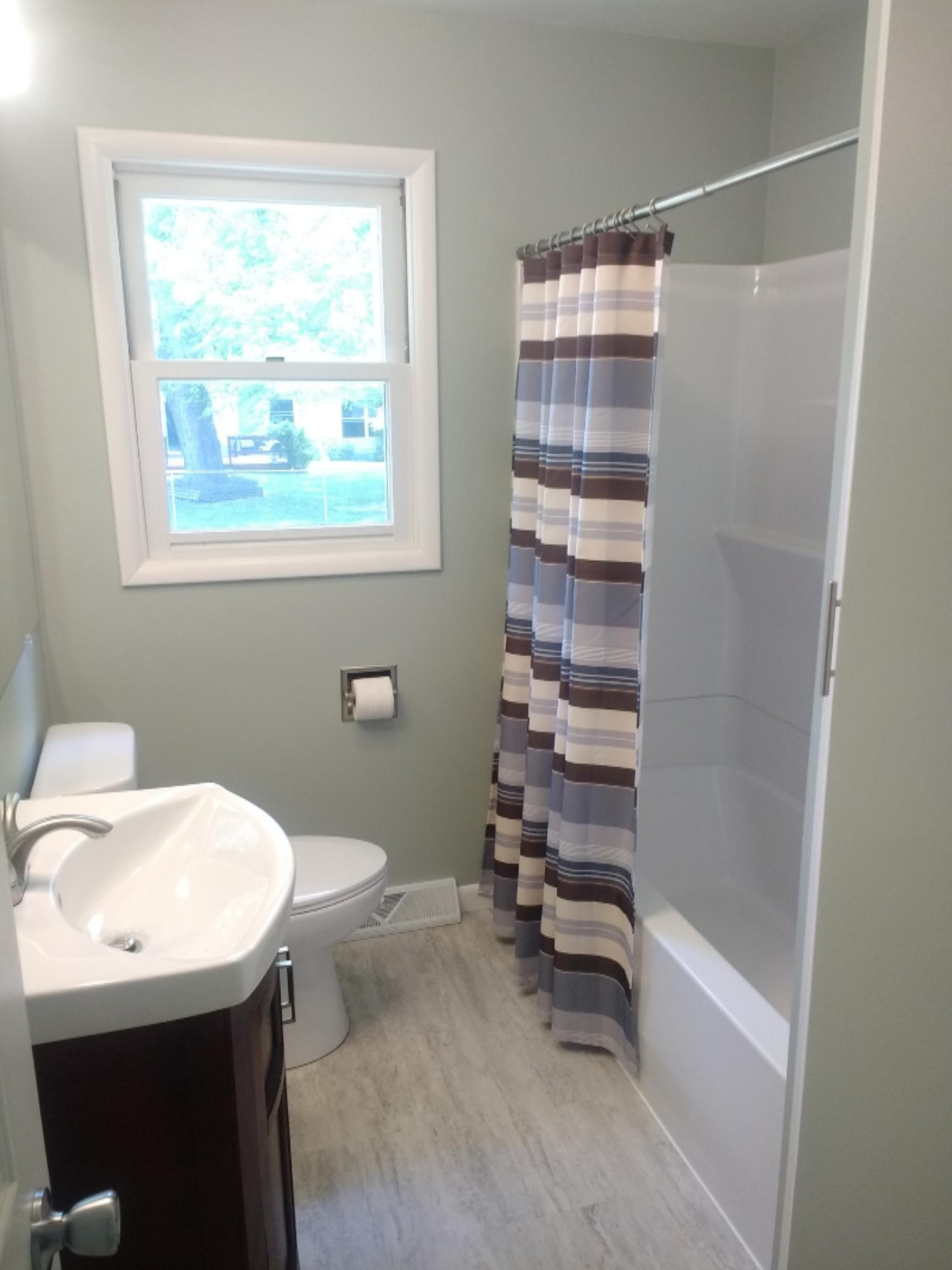 1124 Northampton Road Kalamazoo, MI 49006 - Photo 8 of 22 IMG_20180608_124351754