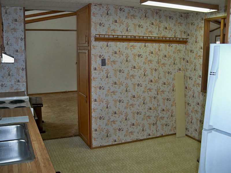 2 Castle Road Attleboro, MA 02703 - Photo 8 of 19 Kitchen.