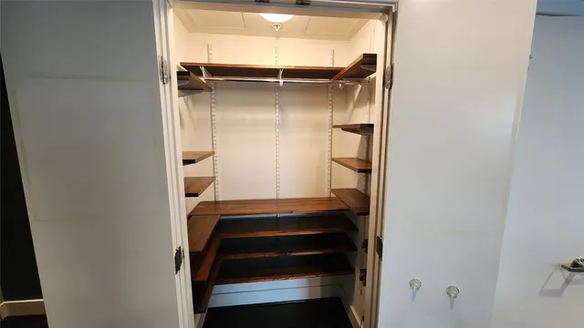 $3,700 | 300 Bowie Street, Unit 1305, Austin, TX 78703