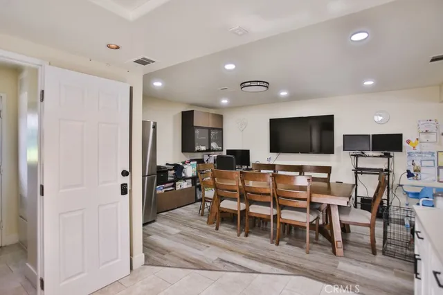 a house view with a backyard space