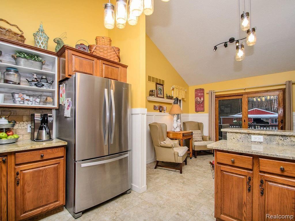 42856 Willis Road Belleville, MI 48111 - Photo 32 of 53 031_10.jpg