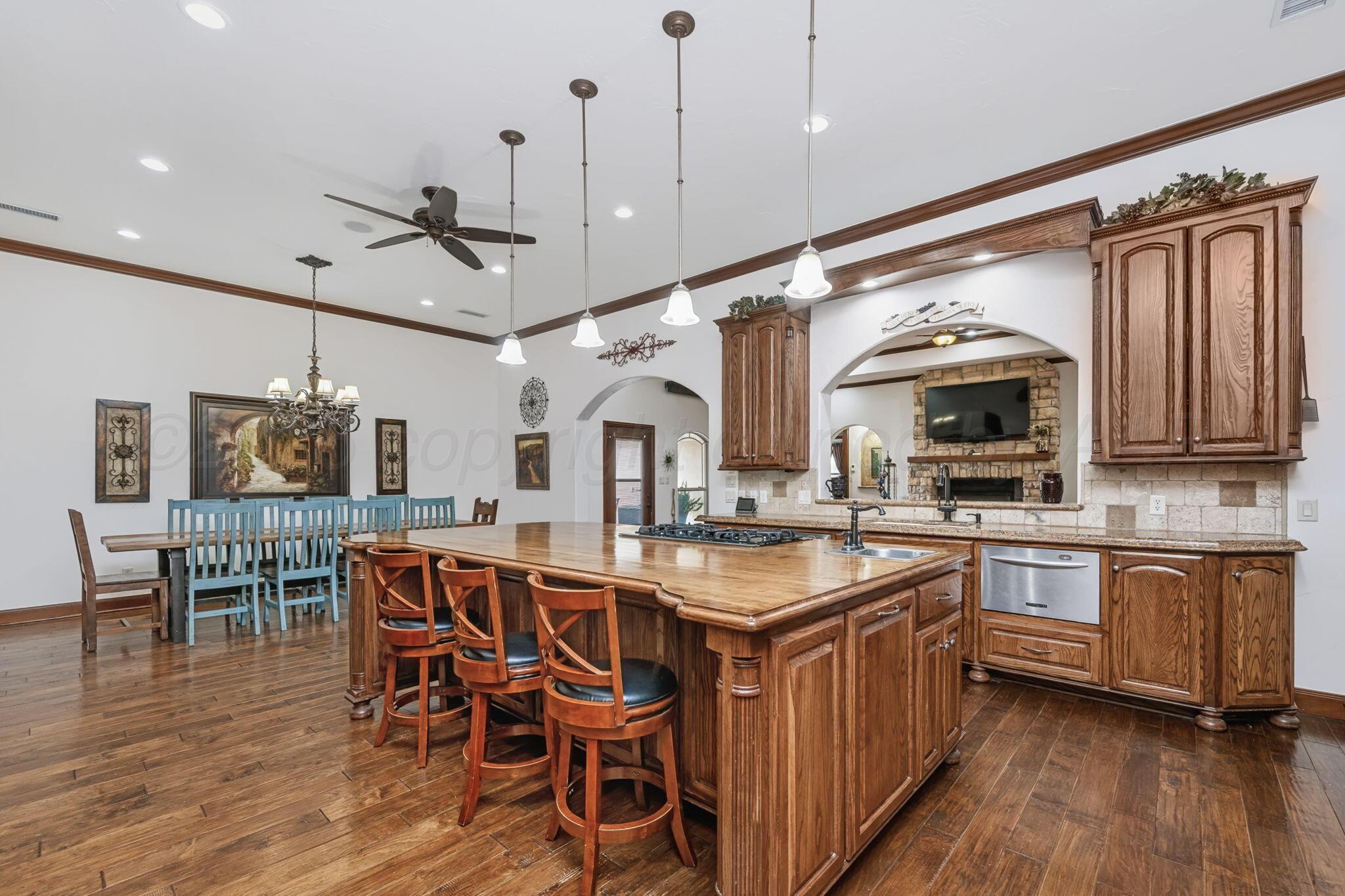 11213 Collin Wade Road Amarillo, TX 79124 - Photo 14 of 48 Kitchen