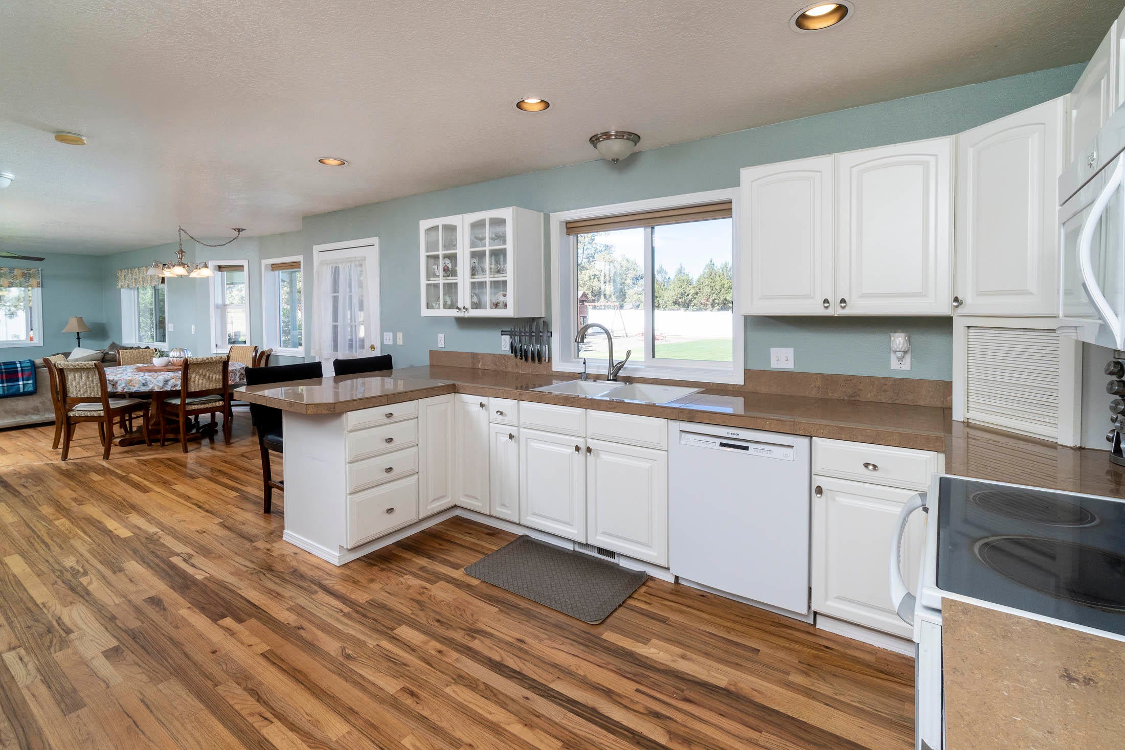 61371 Ward Road Bend, OR 97702 - Photo 9 of 50 61371 Ward Rd_0044 copy