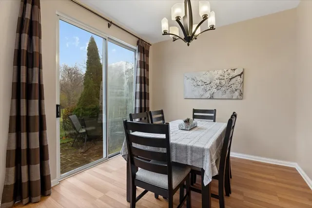 $335,000 | 56 West Briarwood Drive, Streamwood, IL 60107