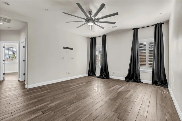 $795,990 | 1684 West Berkshire Lane, Hanford, CA 93230