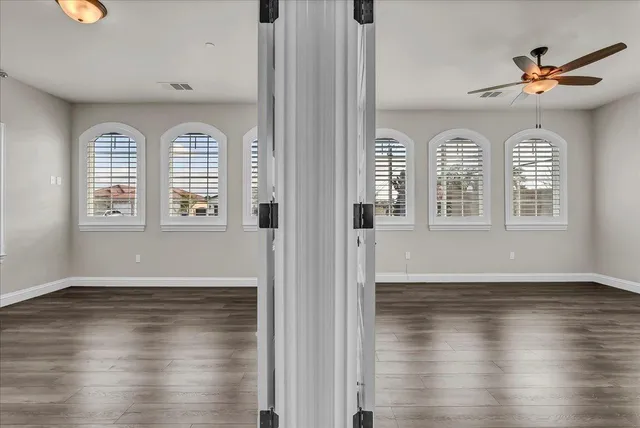 $795,990 | 1684 West Berkshire Lane, Hanford, CA 93230