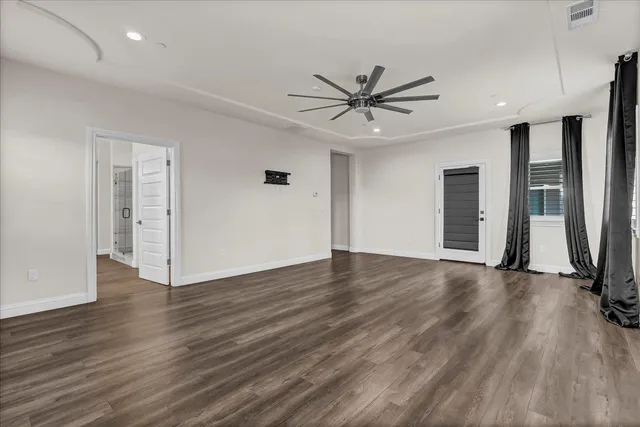 $795,990 | 1684 West Berkshire Lane, Hanford, CA 93230