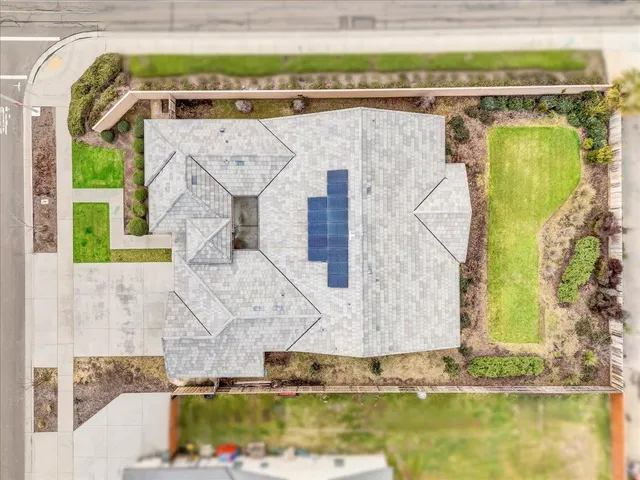 $795,990 | 1684 West Berkshire Lane, Hanford, CA 93230