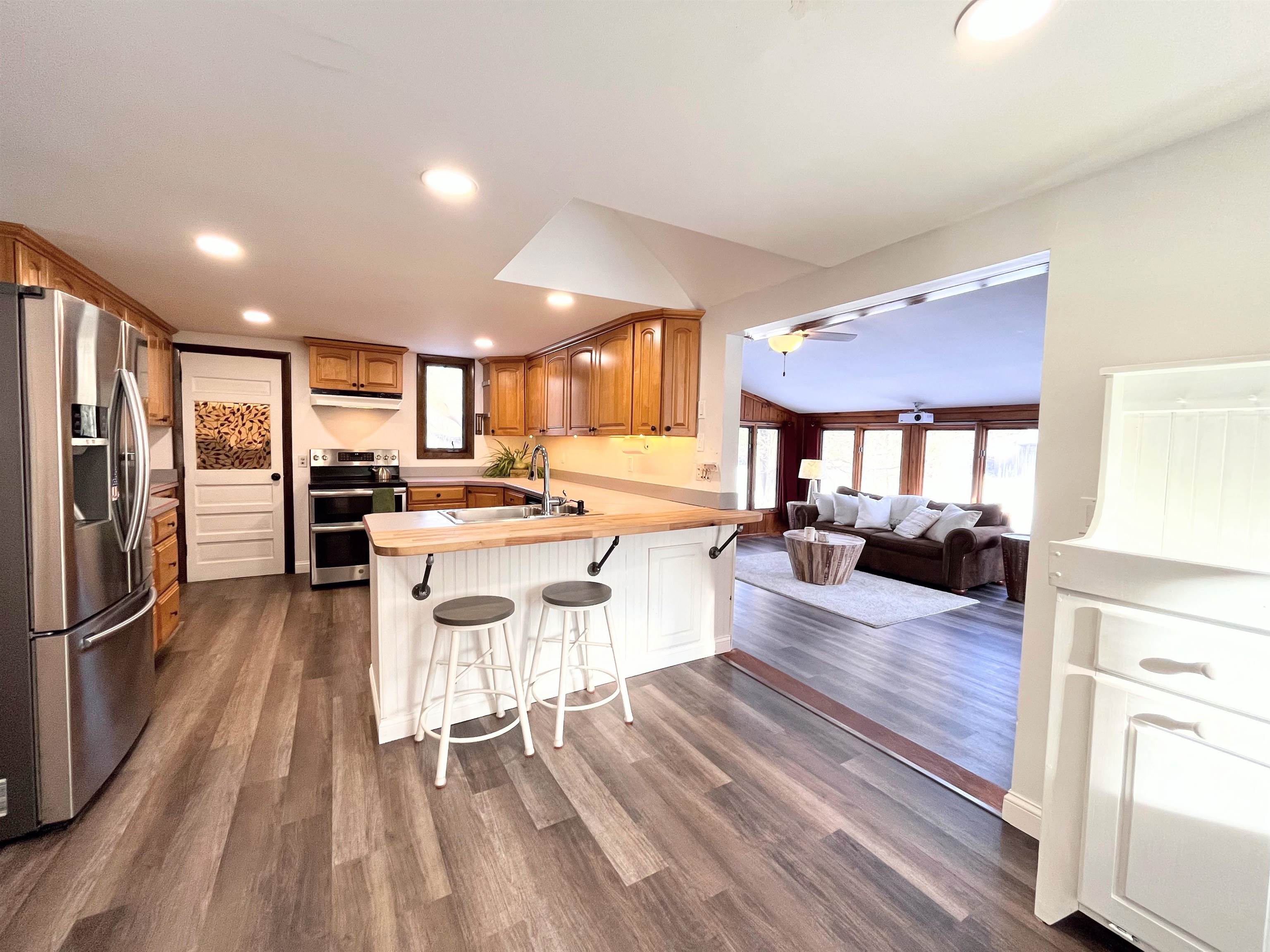 805 Bachelder Road Pembroke, NH 03275 - Photo 4 of 30 Gallery Image 4