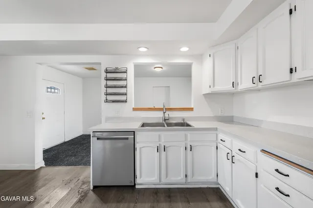 $529,999 | 9459 East Ave T 2, Littlerock, CA 93543