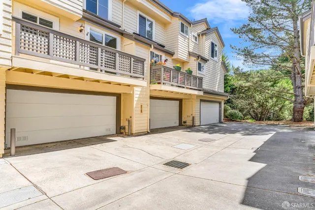 $965,000 | 65 Patrick Way, Half Moon Bay, CA 94019